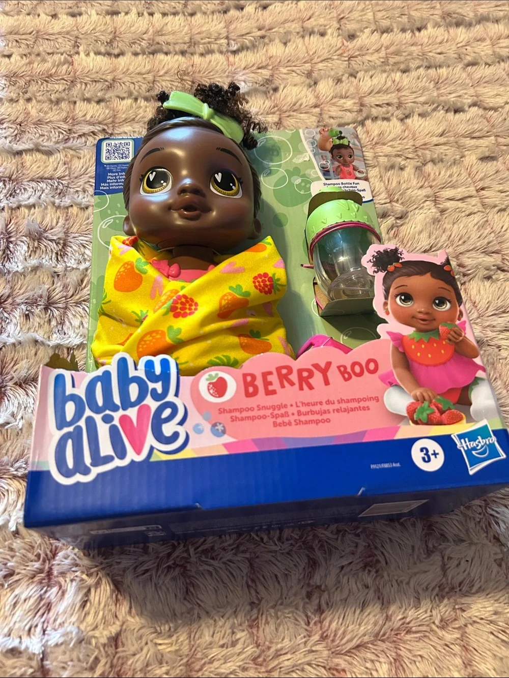 Hasbro Baby Alive Berry Boo Doll in Yellow Strawberry Wrap with Green Bow